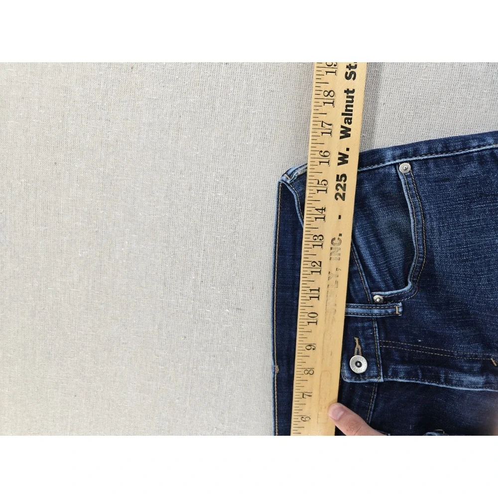 Levi's 514 Jeans Mens 32x30 Blue Medium Wash Straight Denim 5 Pocket Zip Fly
